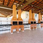 Apartamento próx a Praia Sapê